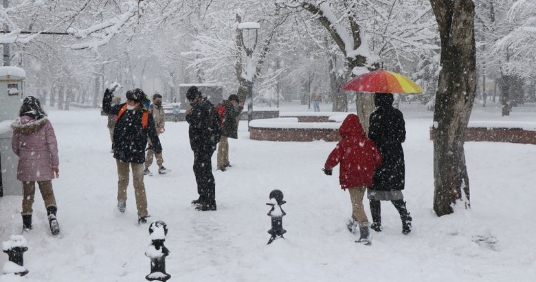 Yarın okullar tatil mi? Hangi illerde okullar tatil edildi? 21 Mart kar tatili olan il ve ilçeler...