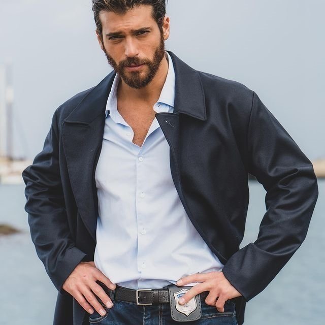 Can Yaman İtalya’da yardım kampanyası başlattı
