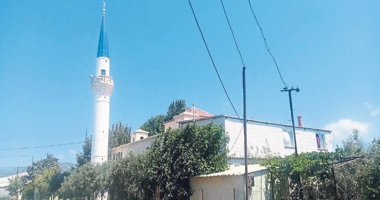 Fethiye Belediyesi camiyi mühürledi