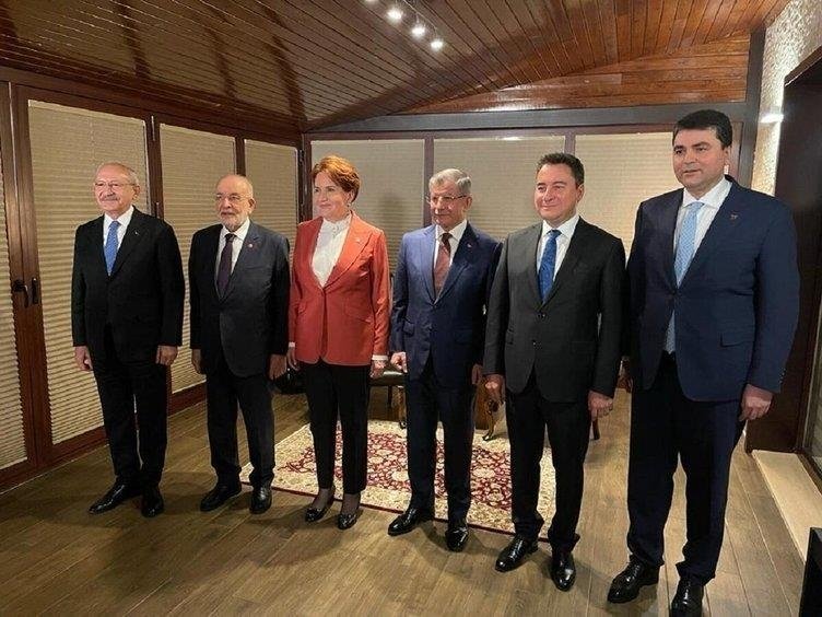6’lı masada yönetim krizi! CHP’li Barış Yarkadaş’tan Ahmet Davutoğlu’na zehir zemberek sözler