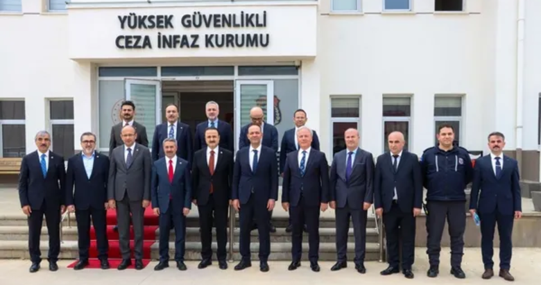 İzmir Cumhuriyet Başsavcılığı’na bağlı ceza infaz kurumlarına ziyaret!