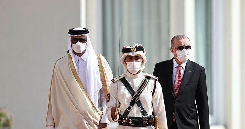Başkan Erdoğan’dan Katar’a kritik ziyaret! 12 anlaşmaya imzalar atıldı