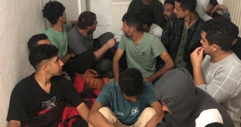 Balıkesir’de göçmen kaçakçılığı operasyonu! 40 düzensiz göçmen ve 3 organizatör yakalandı