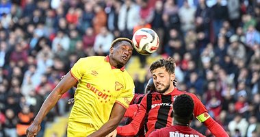 Sarı-kırmızılılarda savunmacılara tam not