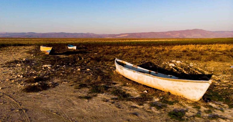 Manisa’da kuruyan Marmara Gölü için kollar sıvandı