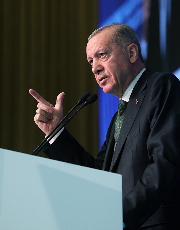 ‘Milletimizin iradesi başımızın üstünde’