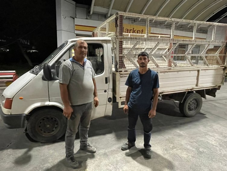 Aydın’da ilginç olay! Aracında köpeği görünce ne yapacağını şaşırdı