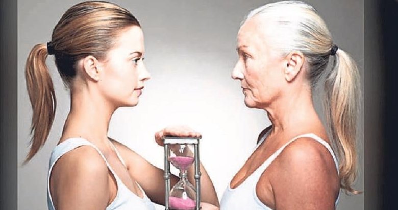 Sigara menopoz yaşını 2 yıl öne çekiyor!