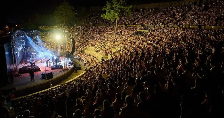 Marmaris’te 2 dev konser