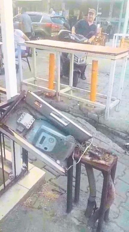 İzmir’de sıkıntılar bitmek bilmiyor