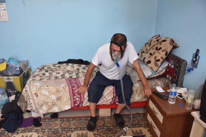 Taşınabilir oksijen makinesi için hayırseverlerden yardım bekliyor