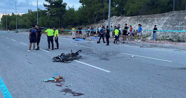 Motosiklete 3 kurban