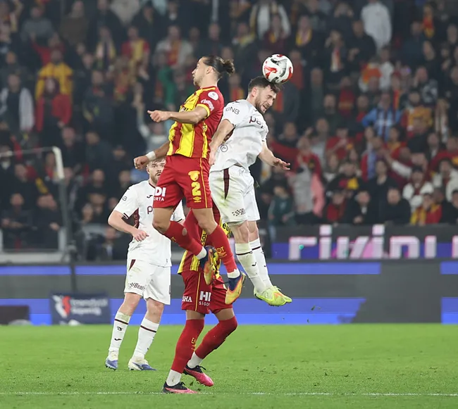 CANLI | TRABZSONPOR - GÖZTEPE MAÇI: İlk 11’ler belli oldu
