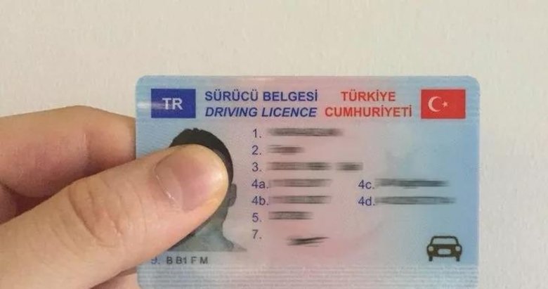 Nüfus Genel Müdürlüğü paylaştı: Ehliyet yenileme ücreti belli oldu!