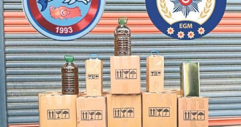 Durdurulan araçta 86 bidon yağ ele geçirildi