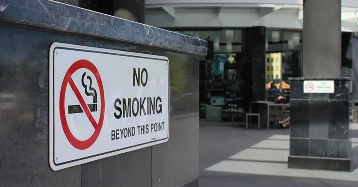 Sigara yasağı genişliyor! Parklar, plajlar, otobüs durakları…