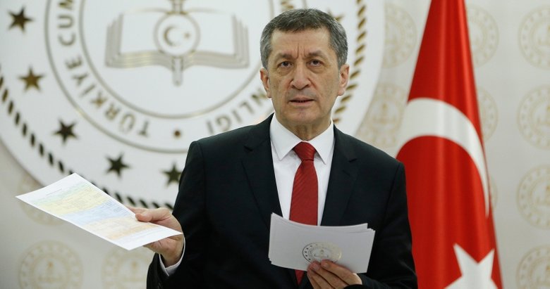 Milli Eğitim Bakanı Ziya Selçuk’tan ailelere uyarı