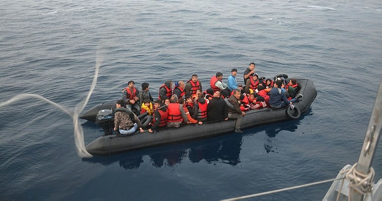 Bakan Soylu: 75 bin kaçak göçmen sınır dışı edildi