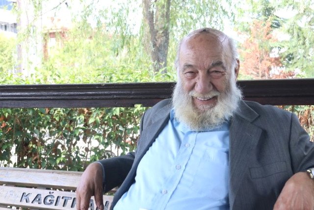 Yılmaz Gruda kimdir? Ayşen Gruda ile akraba mı? İşte Yılmaz Gruda’nın hayatı, filmleri...