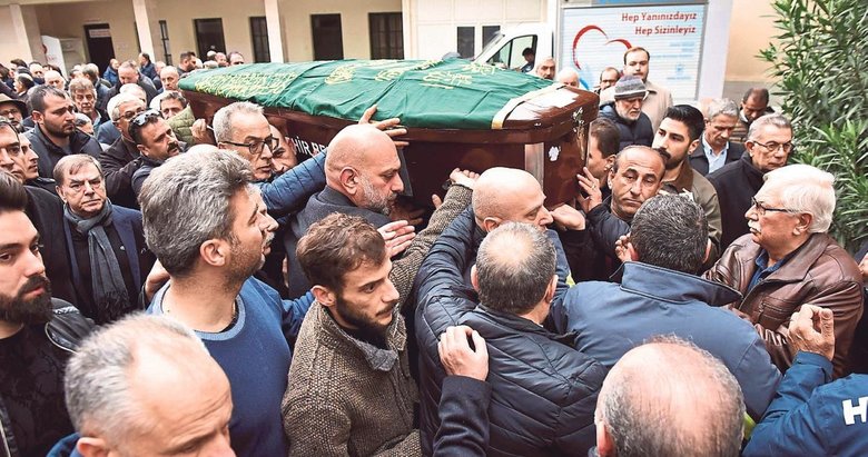 Pastane Sektoru Koklu Bir Ismi Ugurladi Izmir Haberleri