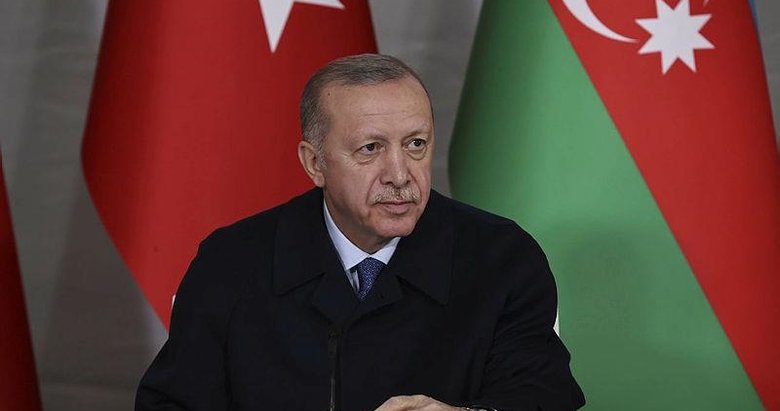 Başkan Erdoğan’dan Azerbaycan dönüşü kritik mesajlar: Ben taarruzdayım, kitabımda geri adım atmak yok...