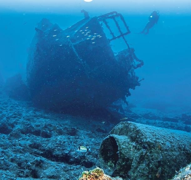 İzmir’in bir de su altını keşfedin
