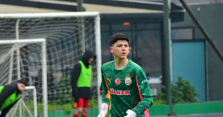 Genç Yağız futbola sarıldı