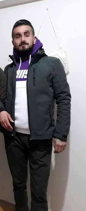 İzmir’de akılalmaz olay! Eşinin ve 1,5 yaşındaki oğlunun üzerine kolonya dökerek yaktı