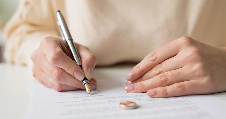 Boşanma davası için evliliğin en az 1 yıl sürmesi şartı devam edecek