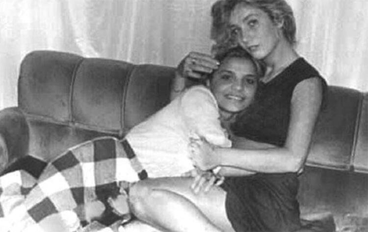 Kibariye kötü haberi sosyal medya hesabından duyurdu