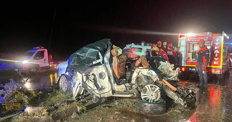 Uşak’ta zincirleme kaza: 4 ölü, 17 yaralı!