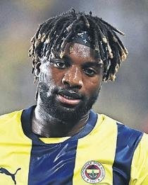 Mourinho kılıcı çekti