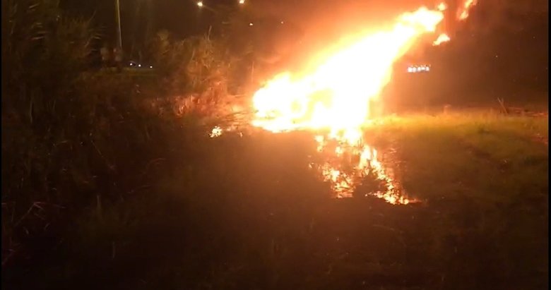 Denizli’de takla atan otomobilin sürücüsü yanarak can verdi