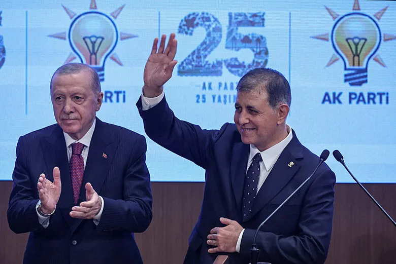 izmir-ak-parti-ile-sahlanacak-1791396868088.png