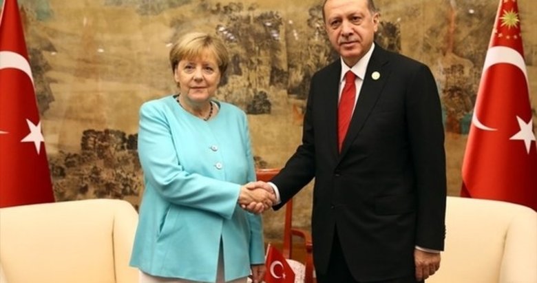 Başkan Erdoğan ile Angela Merkel arasında kritik görüşme