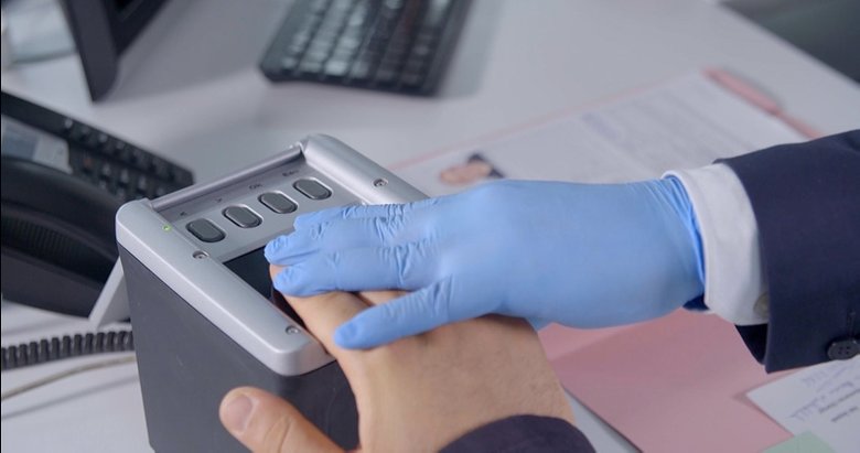 2 milyon kimlik belgesi yerli parmak izi tanıma sistemiyle hazırlandı