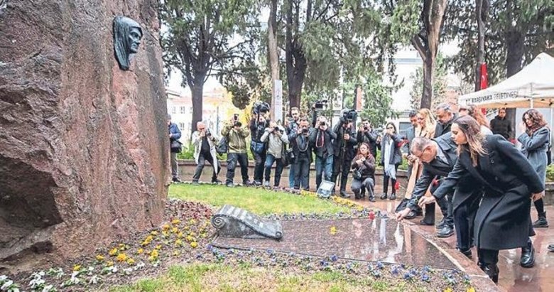 Zübeyde Hanım vefatının 102’nci yıl dönümünde anıldı