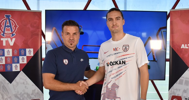 Altınordu yeni stoperini buldu