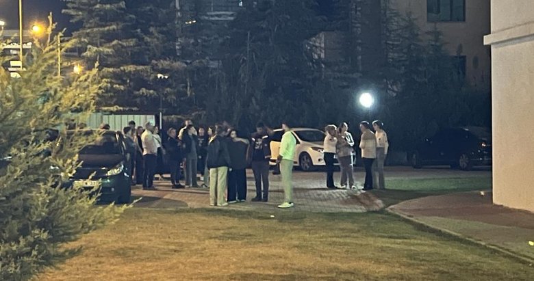 Eşyalarını almaya gittiği evde eşini boğarak öldürdü