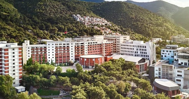 İzmir Ekonomi Üniversitesi 16 Öğretim Üyesi alıyor