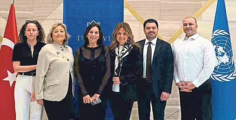 nycde-bir-an-filmler-gercek-oluyor-sandim-1791052256531.jpeg