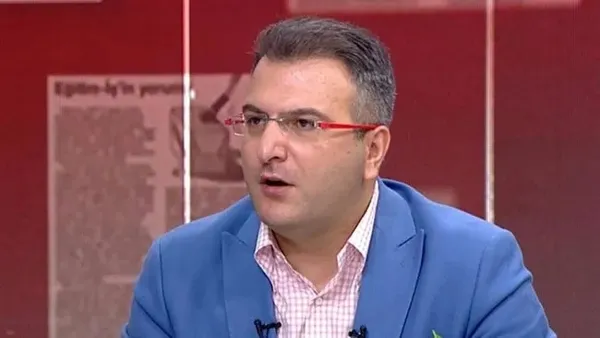 son-dakika-cem-kucuk-sorusturmasinda-flas-gelisme-gazeteci-tahir-sarikaya-gozaltina-alindi-iste-sebebi-1785819521211.jpeg