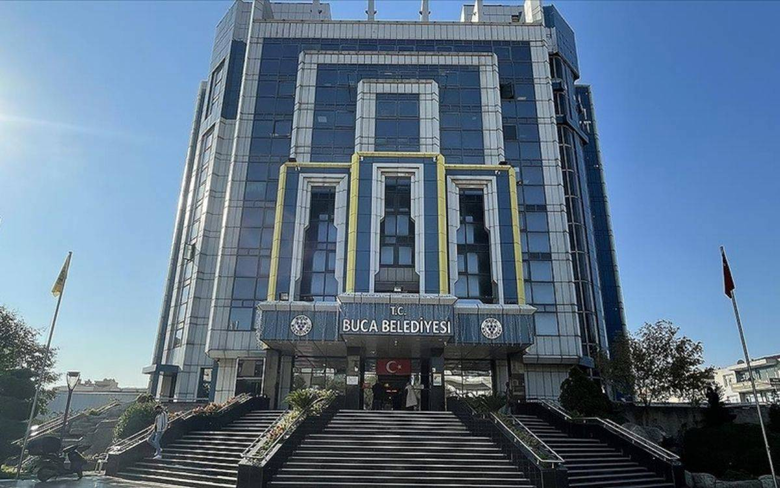 bucadaki-kriz-tum-izmire-yayiliyor-iscilerden-is-birakma-cagrisi-1778590745792.png