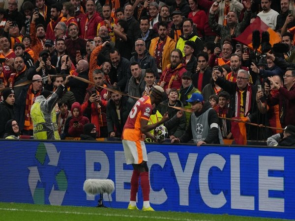 galatasaray-juventus-karsisinda-tarih-yazdi-5-2-1771357584866.jpg