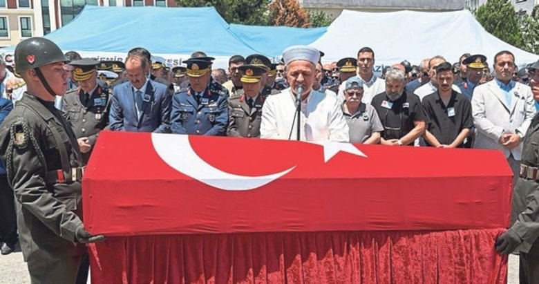 Şehit albaya son veda
