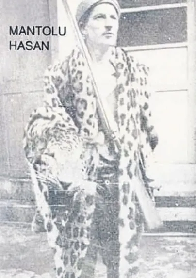 mantolu-hasanin-golgesinde-1787466713652.jpeg