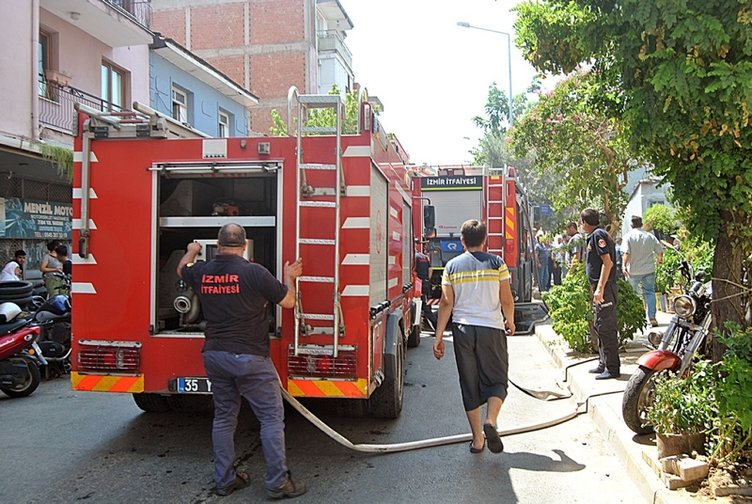 İzmir’de bir ilçeyi hareketlendiren yangın