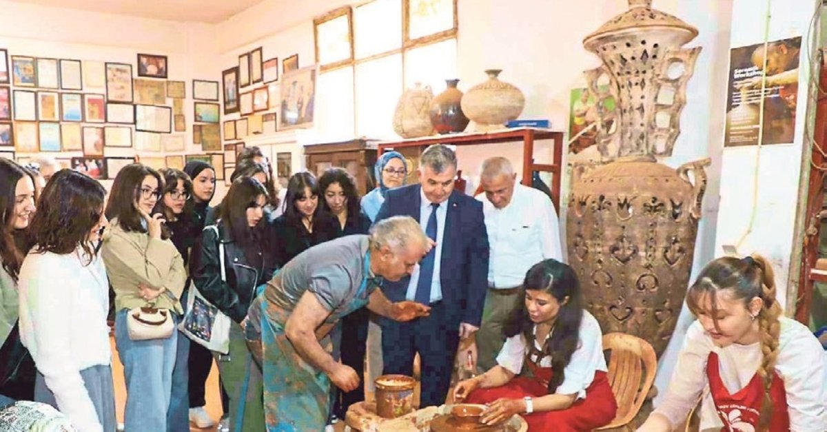 Geleceğin restoratörleri Menemen’de