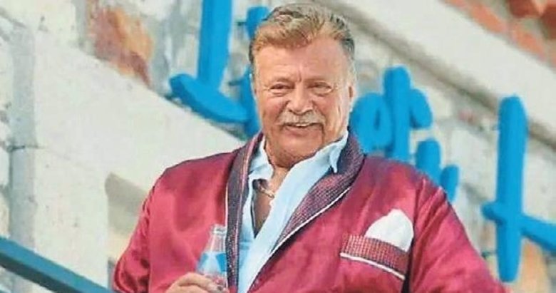 Oyuncu Nuri Alço hastaneye kaldırıldı