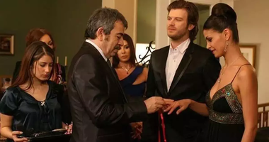 Aşk-ı Memnu’nun güzel oyuncusu yıllara meydan okuyor!